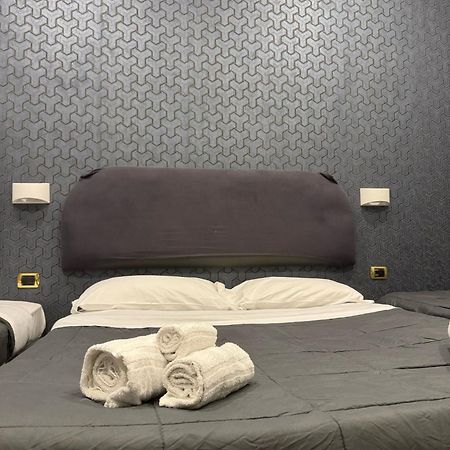 International Hotels Napoli Bagian luar foto
