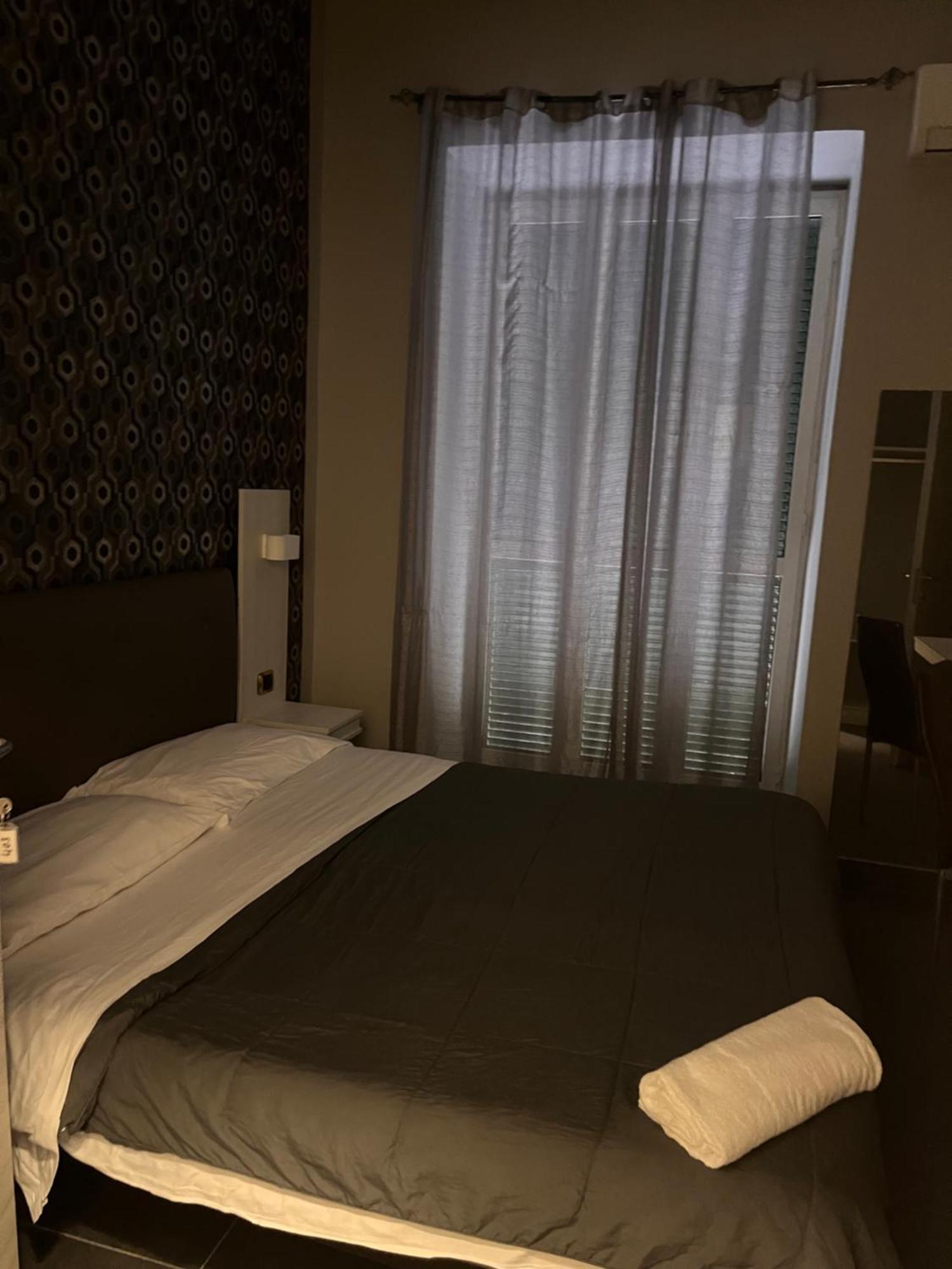 International Hotels Napoli Bagian luar foto