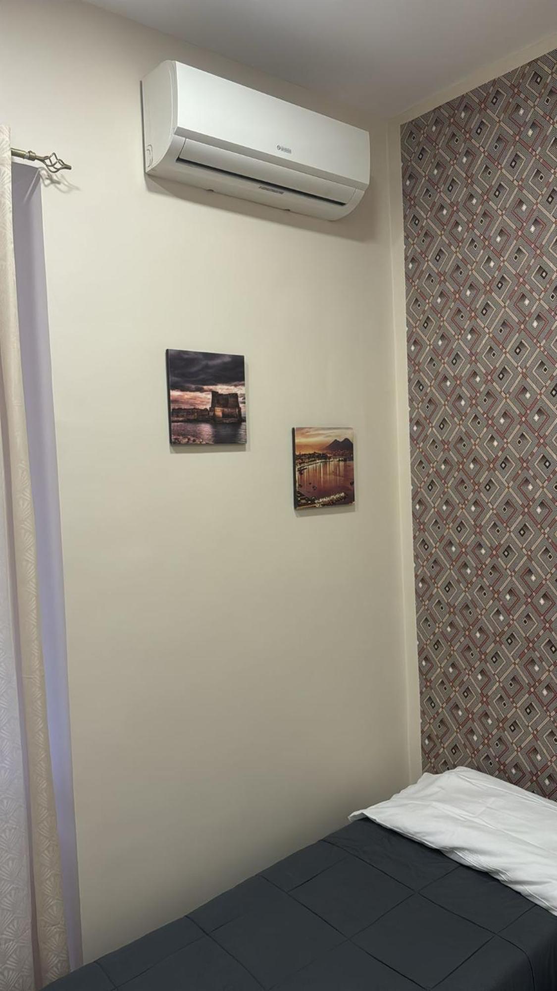 International Hotels Napoli Bagian luar foto